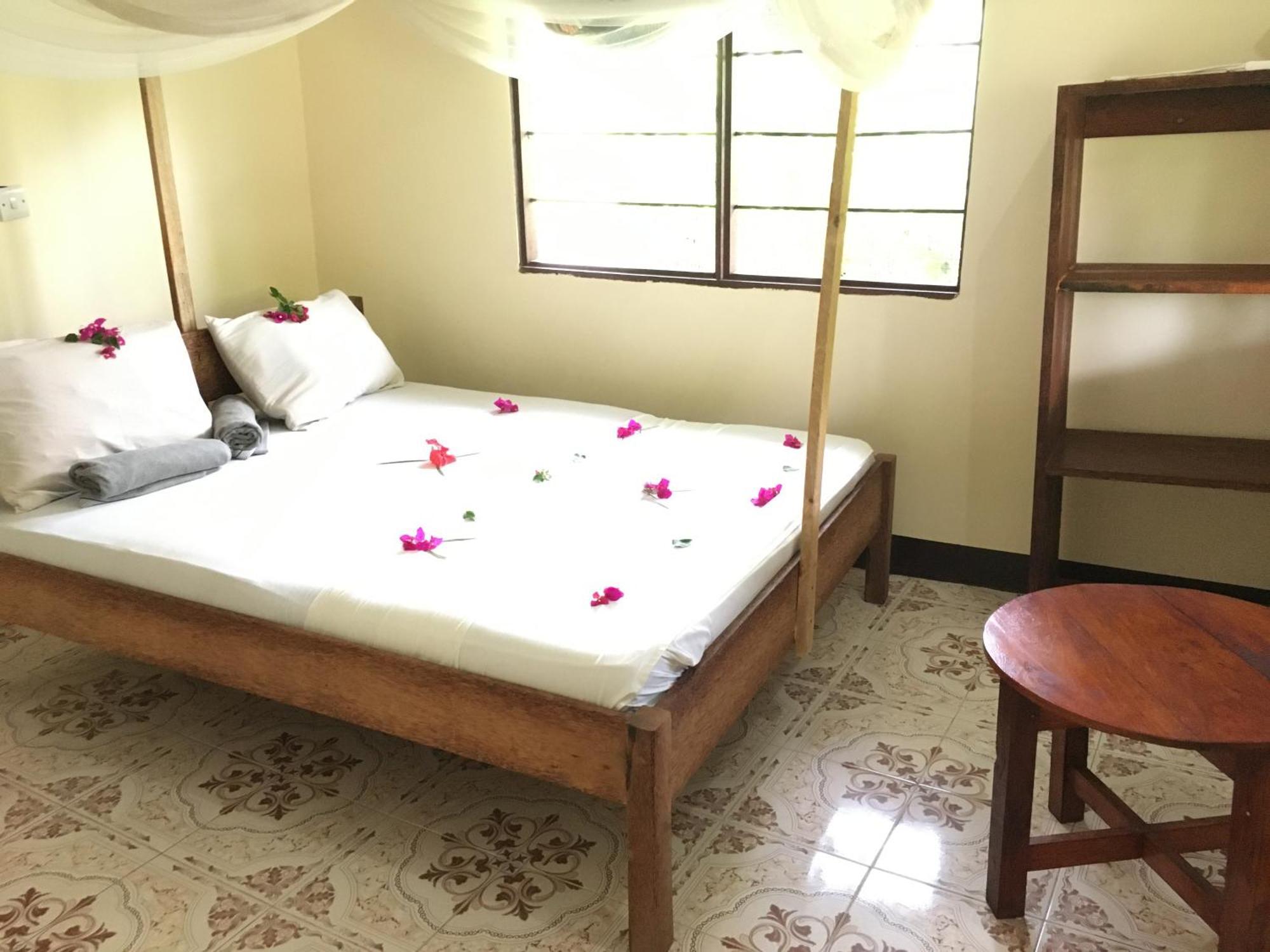 Mount Zion Lodge Michamvi 외부 사진